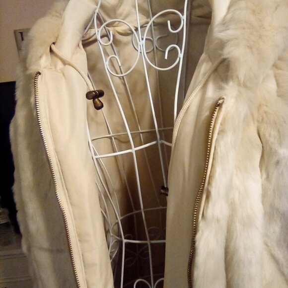 Woman Within Faux Fur Coat, sz 2x, Golden Ivory - Picture 3 of 7